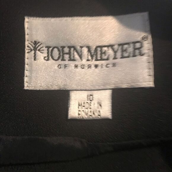 John Meyer of Norwich Skirt Suit Women's Size 10 Black Embellished Trim 2-Pieces - Picture 10 of 12